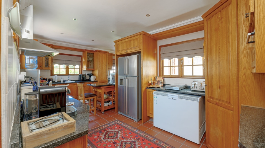 5 Bedroom Property for Sale in Arniston Western Cape